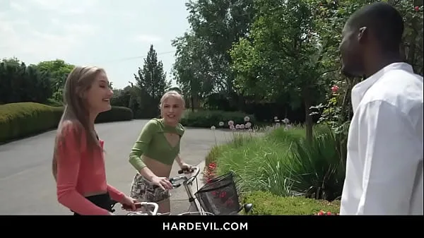 BONNIE DOLCE & TIFFANY TATUM STUDY-TIME THREESOME