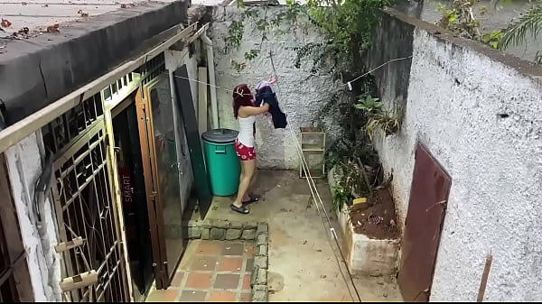 Cojiendo con la Vecina cuando Su Marido Está Trabajando