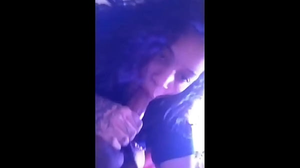 Ebony Latina sevyneatz giving me head