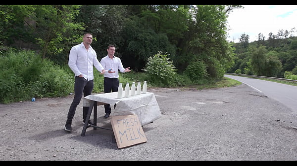 The milkmen with Ria Sunn, 5on1, ATM, Balls Deep, DAP, Deepthroat, Milk Stuff, Rough, Big Gapes, Cum in Mouth, Swallow GIO2830