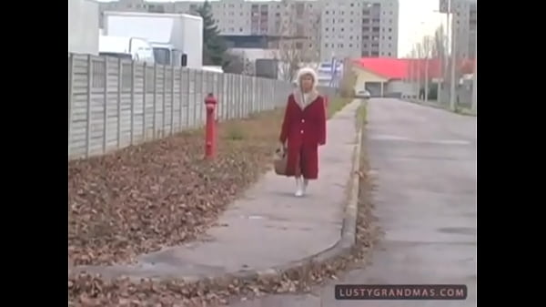 Granny Effie fucked roughly in van